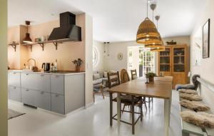 Lovely Home In Tranekær With Wifi