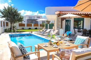 Eliomar Villa Am Strand