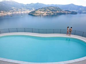 Cherubino 2 , Dreizimmerwohnung Mit Pool Und Terrasse
