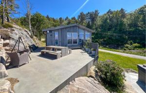 Nice Home In Mandal With Jacuzzi