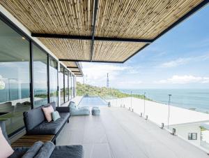 Panoramic Sea View Villa 3BR Paradise in Haad Yao