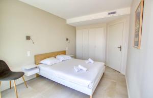 Duplex Vieil Antibes 3 chambres Parking avec vue mer Wifi - LIMESTAY