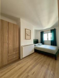 Appartements T3 cozy and central port and restaurants 2 min walk : photos des chambres