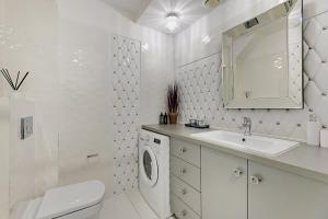 Młyńska w Centrum Miasta by Downtown Apartments