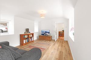 Newton House - North East Escapes