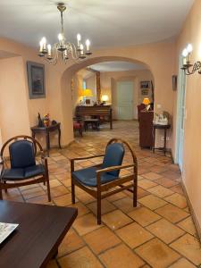 Maisons de vacances Magnifique Mas proche de Lourmarin : photos des chambres