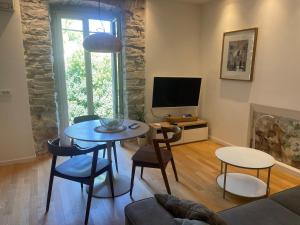 Cozy Colosseum Corner Apartment