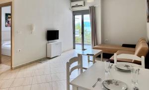 Hypnose Apartment next to Sea