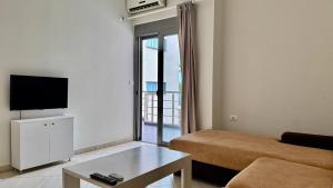 Hypnose Apartment next to Sea