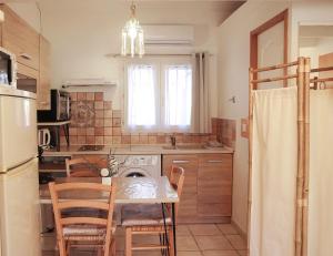 Appartements Maisonnette tres appreciee entre Mer et Nature Climatisee avec Cuisine Terrasse Parking : photos des chambres
