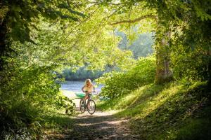 Campings Huttopia Beaulieu sur Dordogne : photos des chambres