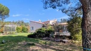 Villas Family villa with pool in Aix-en-Provence : photos des chambres