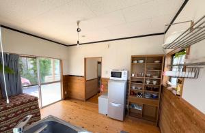 まるまる一棟貸しのプライベート空間-バナナハウスホテル-駐車場付き