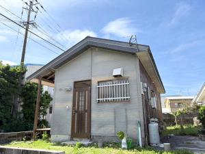 まるまる一棟貸しのプライベート空間-バナナハウスホテル-駐車場付き