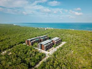 Fantastic 2bd private pool-Rooftop pool ocean view