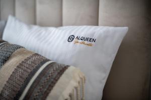 ALQUEEN APARTMENTS Chmielna 110