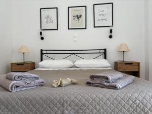 Happiness Apartment 7