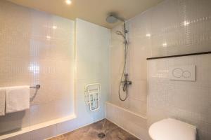 Hotels Hotel Campanile Strasbourg Aeroport Lingolsheim : photos des chambres