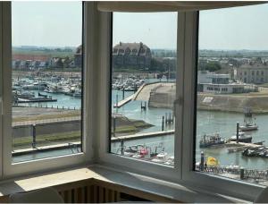 Luxury 2-bedroom apartment with marina views in Blankenberge T205