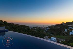 Luxury Seaview Villa Jensen - TCM