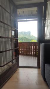 Mountain Rock Apartment 