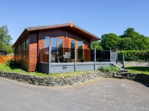 Dovedale Lodge