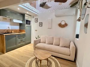 Splendide appartement troglodyte à 5 min du centre