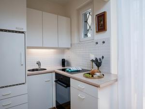 Apartment Junior Suite Classic-19 by Interhome