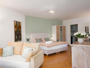 Apartment Double Room Classic-8 by Interhome