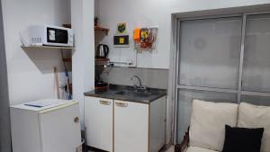 Casa y Deptos hasta 14 personas a minutos del del estadio, nodo tecnologico, y quincho de los Carabajal