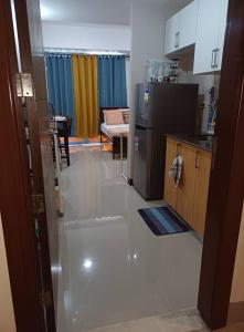 Queen V Staycation Tower D