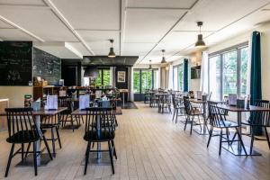 Hotels Campanile Evry Est - Saint Germain les Corbeil : photos des chambres