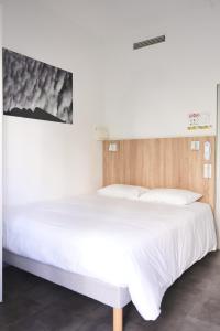 Hotels Hotel Les Rives Bleues : photos des chambres