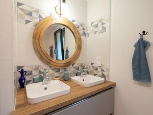 Maisons de vacances Holiday Home Ty-vonne by Interhome : photos des chambres