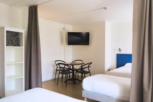 Hotels Hotel Les Rives Bleues : photos des chambres