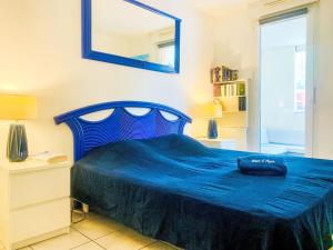 Apartment Les Calanques du Parc-2 by Interhome