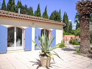 Holiday Home Mas des Lavandes by Interhome