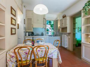 Apartment Pino by Interhome