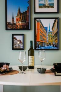 Elegantly Styled Studio l Breakfast l Self Check-in l 10 mins to Novi Sad Fair