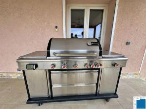 VILLA GIULIA - Piscine - Jacuzzi - 4 Chambres