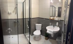 Lucic Rooms & Suites