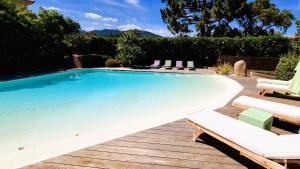 Villas Villa Lucendiluna 14 personnes piscine plage 5min le paradis : photos des chambres