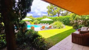 Villas Villa Lucendiluna 14 personnes piscine plage 5min le paradis : photos des chambres