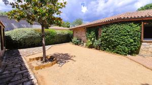 Villas Villa Lucendiluna 14 personnes piscine plage 5min le paradis : photos des chambres