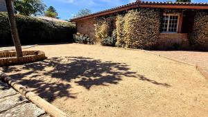 Villas Villa Lucendiluna 14 personnes piscine plage 5min le paradis : photos des chambres