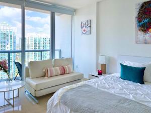 MVR Brickell Gem w Designer Touches