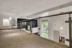 Stylish Flat by Hyde Park Walk to Notting Hill and Paddington