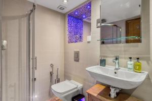 2-Bedroom Apartment – Bayswater – Sleeps 5 – Ground Floor