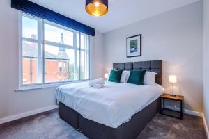 Elysée Suites - Modern 1 Bed Flat in Southport