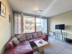 New Haven 402 met zijdelings zeezicht in Nieuwpoort-Bad